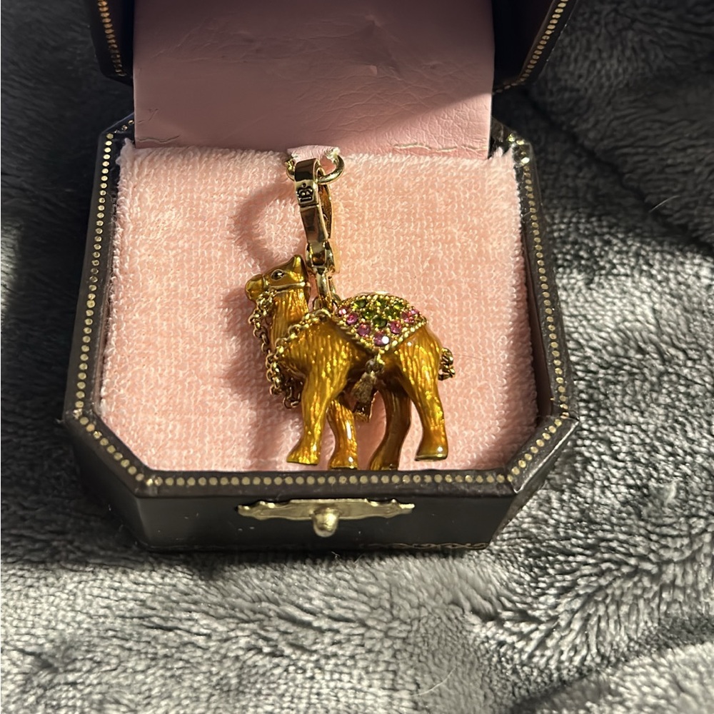 Juicy couture RARE camel charm NWOT crystal gold plated